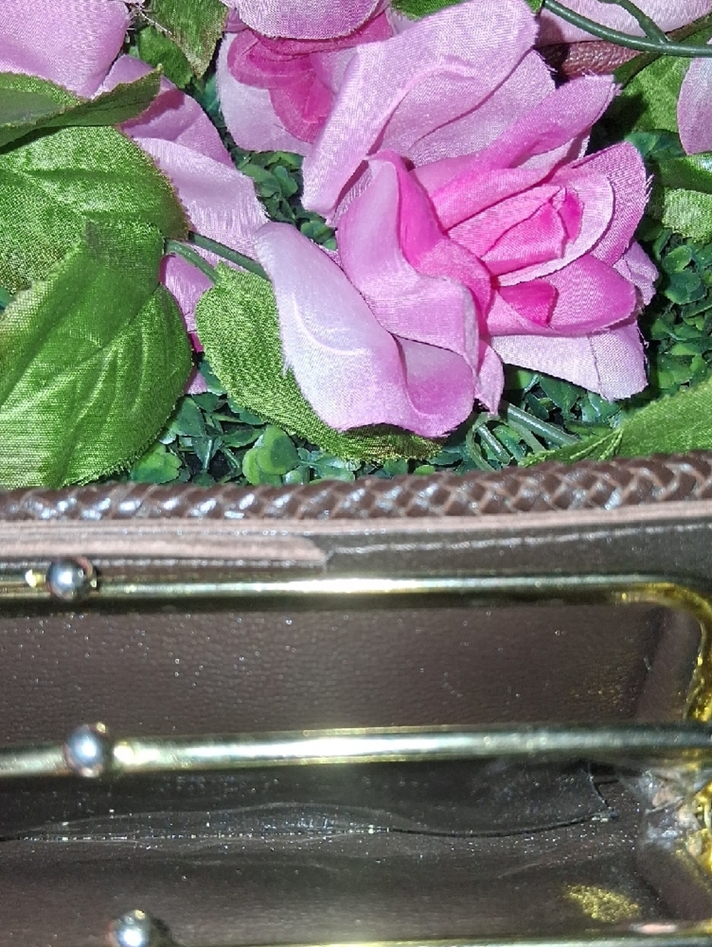 Handcrafted Brown Floral Tooled Leather Wallet - Brown - Picture 4 of 8